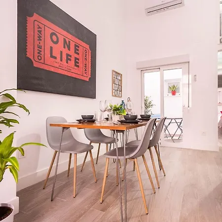 Style & Design By Sevillaluxurysuites 公寓